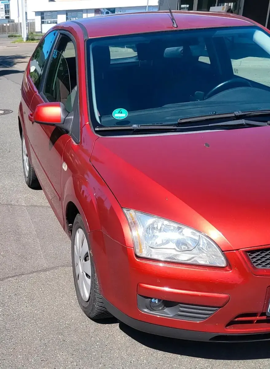 Gebraucht Ford Focus 116 PS (85 kW) 2007 Orange Kleinwagen