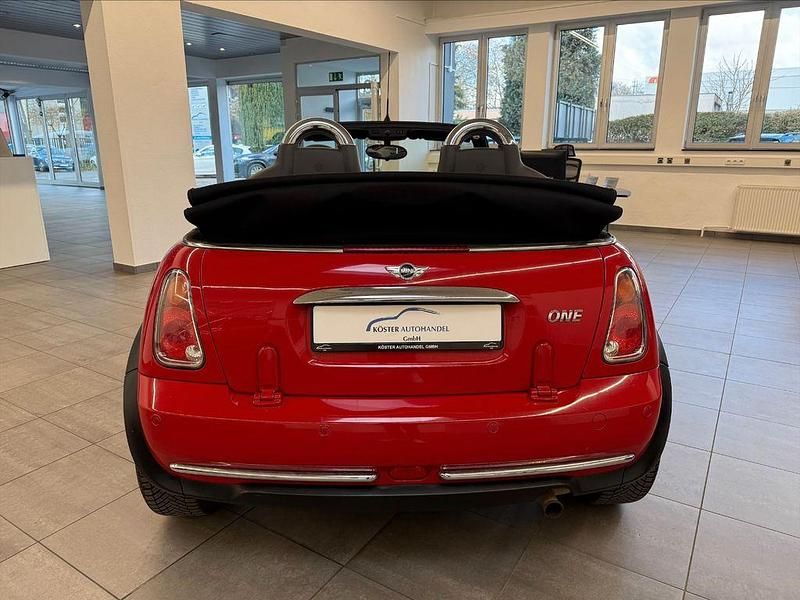Gebraucht Mini One Cabriolet 90 PS (66 kW) 2007 Rot Cabrio
