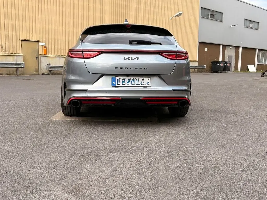 Gebraucht Kia ProCeed GT-Line 160 PS (117 kW) 2022 Silber Kombi