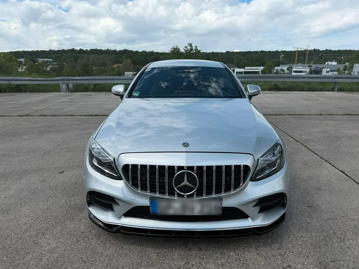 Gebraucht Mercedes C300 AMG line 258 PS (189 kW) 2020 Silber Coupé
