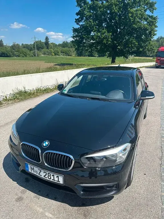 Gebraucht BMW 116 109 PS (80 kW) 2016 Schwarz Kleinwagen