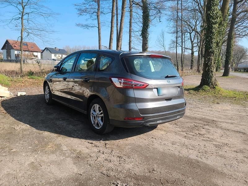 Gebraucht Ford S-MAX S 150 PS (110 kW) 2019 Grau Van / Kleinbus