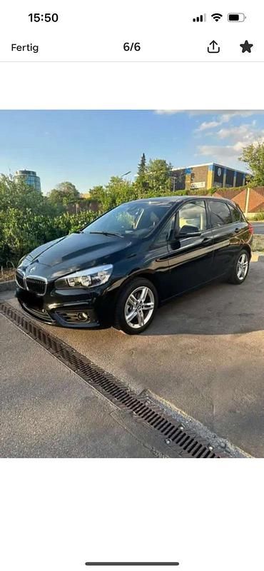 Gebraucht BMW 218 Active Tourer Advantage 150 PS (110 kW) 2016 Schwarz Van / Kleinbus