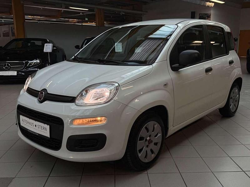 Weiß Gebraucht 2015 Fiat Panda Pop Kleinwagen | 5.990 € (Fairer Preis) - Bild 1/4