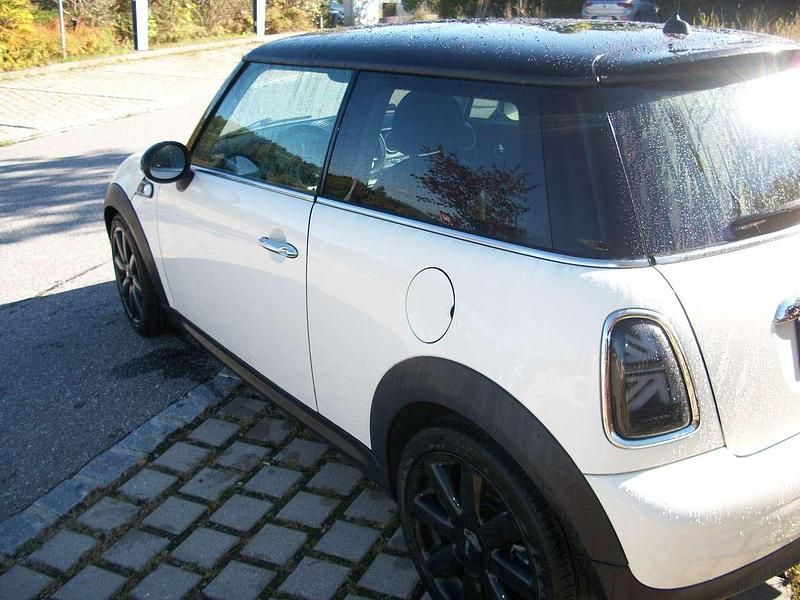 Gebraucht Mini Cooper 120 PS (88 kW) 2010 Weiß Kleinwagen