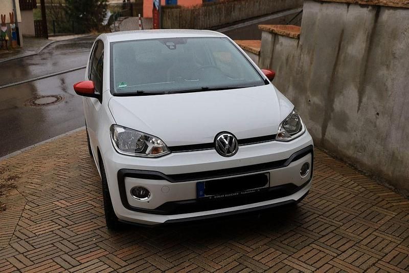 Gebraucht VW up! Beats 90 PS (66 kW) 2016 Weiß Kleinwagen
