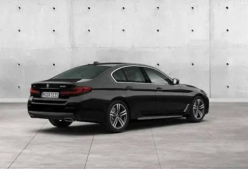 Gebraucht BMW 540 M Sport 333 PS (244 kW) 2021 Schwarz Limousine