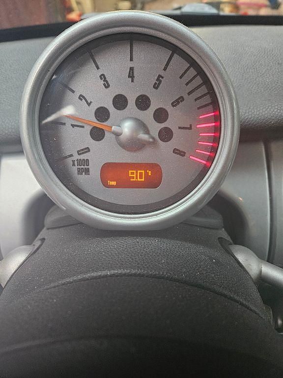 Second-hand Mini ONE 116 CP (85 kW) 2003 Negru Hatchback