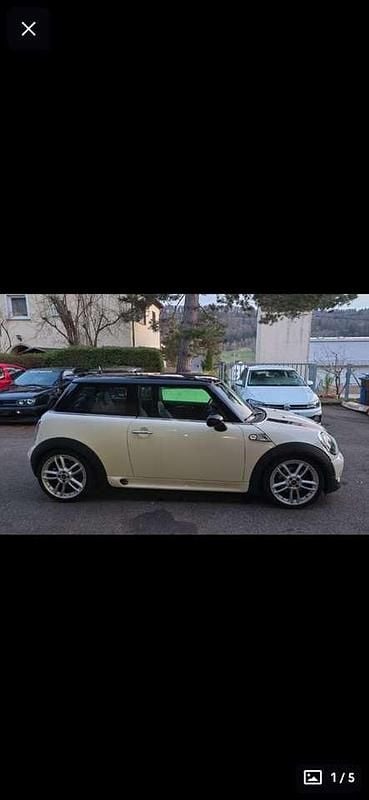 Beige Gebraucht 2011 Mini Cooper S Coupé Coupé | 4.899 € (Superpreis) - Bild 1/4