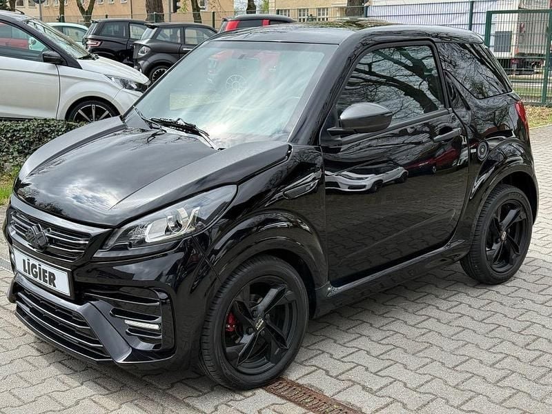 Second-hand Ligier JS50 2023 Negru Hatchback