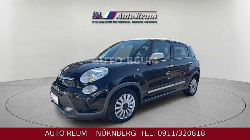Schwarz Gebraucht 2015 Fiat 500L Trekking Van / Kleinbus | 5.990 € (Fairer Preis) - Bild 1/4