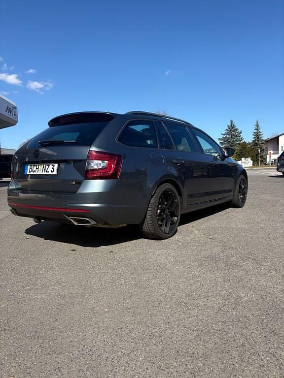 Gebraucht Skoda Octavia RS 245 PS (180 kW) 2018 Grau Kombi