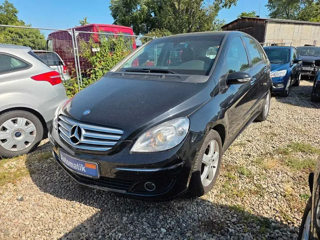 Gebraucht Mercedes B200 136 PS (100 kW) 2008 Schwarz Van / Kleinbus