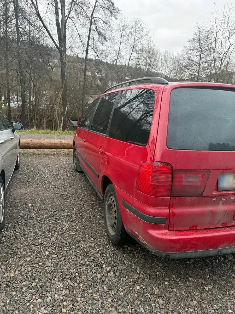 Brugt Seat Alhambra 116 HK (85 kW) 2008 Rød MPV
