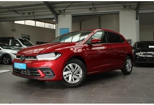 Gebraucht VW Polo Style 95 PS (69 kW) 2024 Rot Limousine