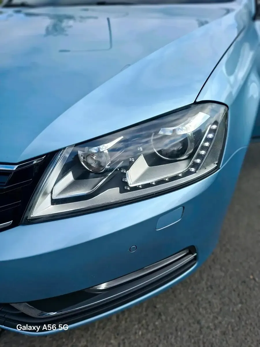 Gebraucht VW Passat 105 PS (77 kW) 2012 Blau Limousine
