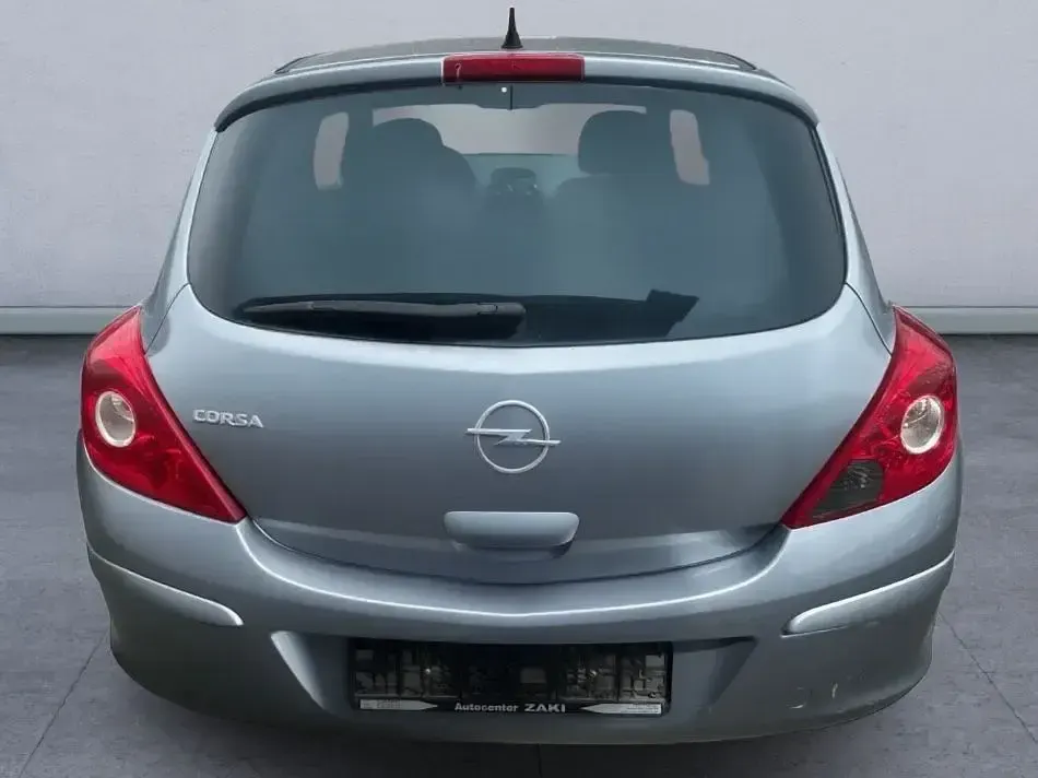 Gebraucht Opel Corsa Edition 101 PS (74 kW) 2010 Silber Kleinwagen