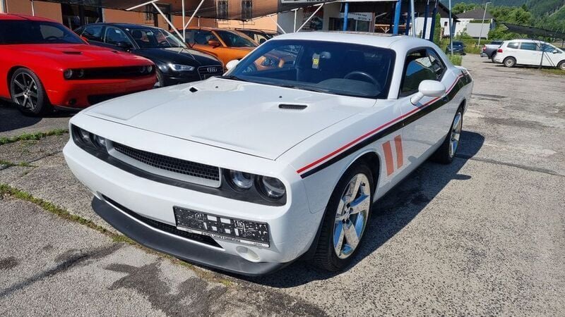Weiß Gebraucht 2013 Dodge Challenger Coupé | 17.990 € (Fairer Preis) - Bild 1/4
