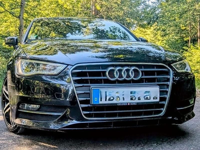 Schwarz Gebraucht 2013 Audi A3 S-Line Limousine | 8.500 € (Superpreis) - Bild 1/4