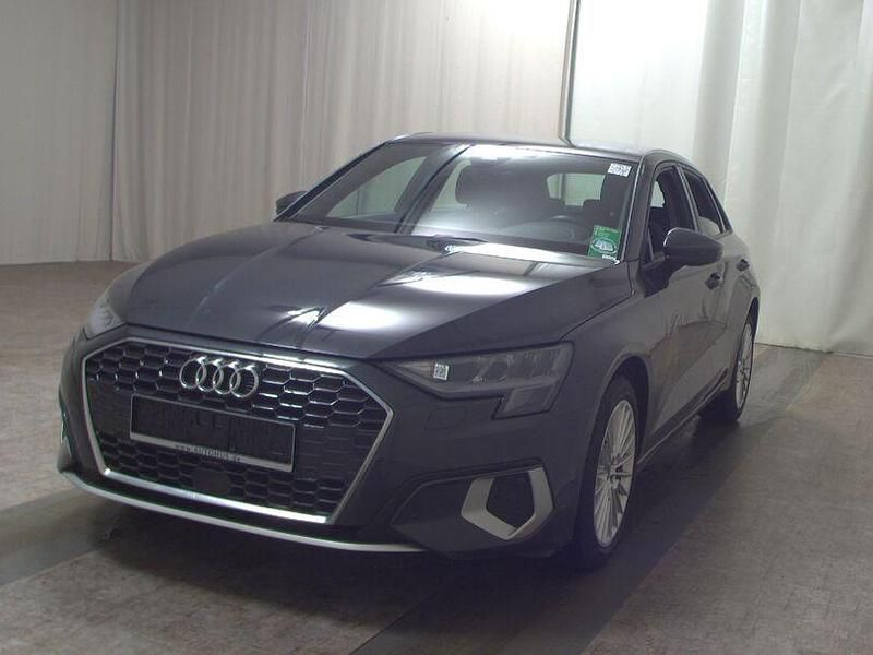 Gebraucht Audi A3 Advanced 150 PS (110 kW) 2022 Grau Limousine