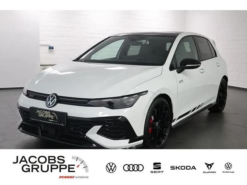 Weiß Gebraucht 2024 VW Golf GTI Clubsport Limousine | 41.959 € (Teuer) - Bild 1/4