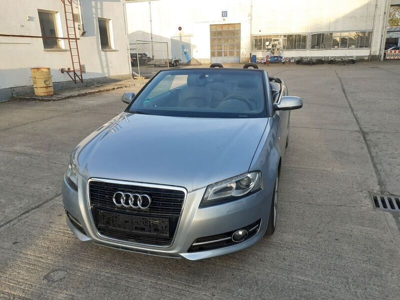 Blau Gebraucht 2011 Audi A3 Cabriolet S-Line Cabrio | 6.998 € (Superpreis) - Bild 1/4