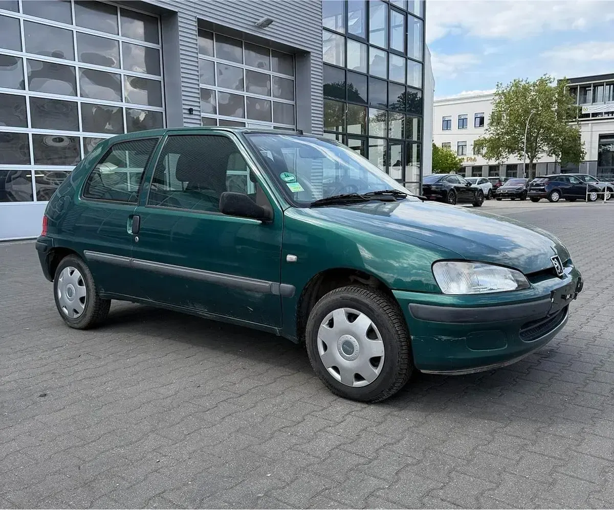 Gebraucht Peugeot 106 60 PS (44 kW) 2000 Grün Kleinwagen