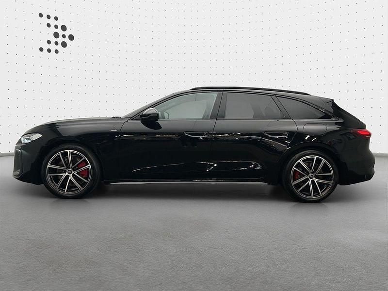 Gebraucht Audi A5 Ambiente 299 PS (219 kW) 2025 Mythosschwarz metallic Kombi