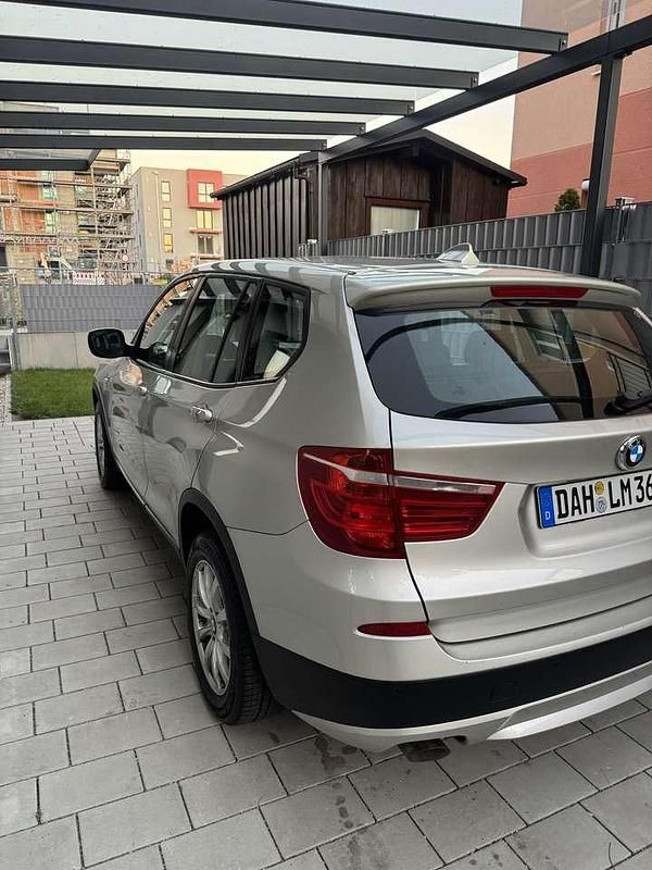 Gebraucht BMW X3 184 PS (135 kW) 2012 Gold SUV