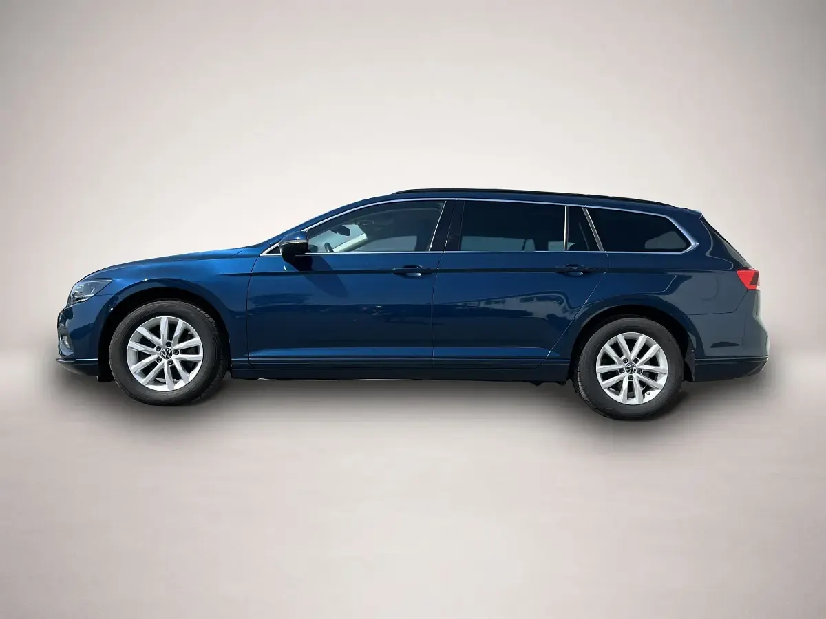 Gebraucht VW Passat Business 150 PS (110 kW) 2022 Kombi