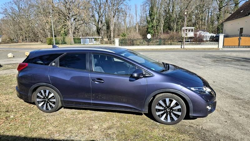 Gebraucht Honda Civic 120 PS (88 kW) 2015 Blau Kombi