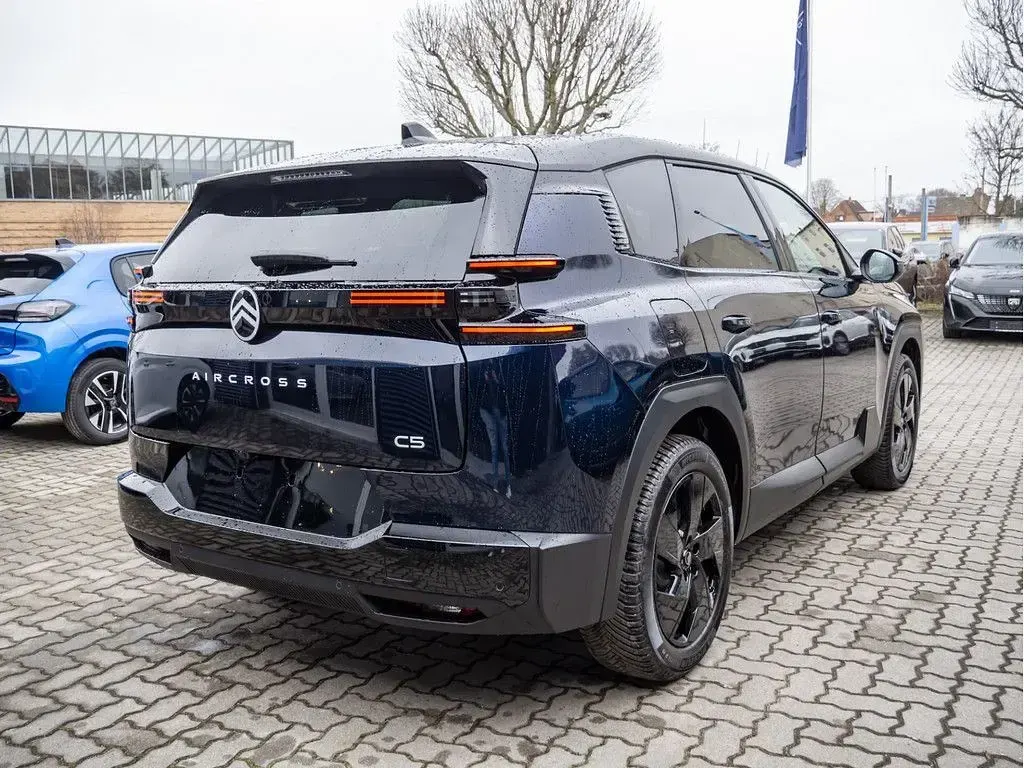 Neu Citroën C5 Aircross 145 PS (106 kW) 2026 Blau SUV