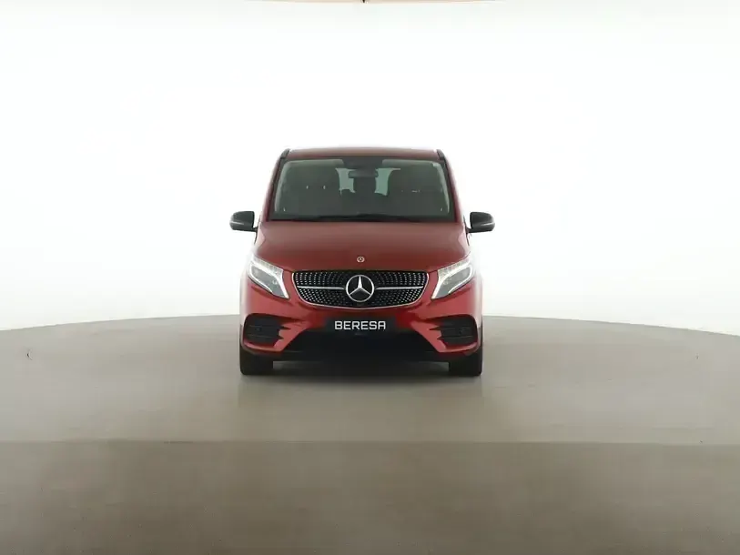 Gebraucht Mercedes V300 Exclusive 237 PS (174 kW) 2022 Rot Van / Kleinbus