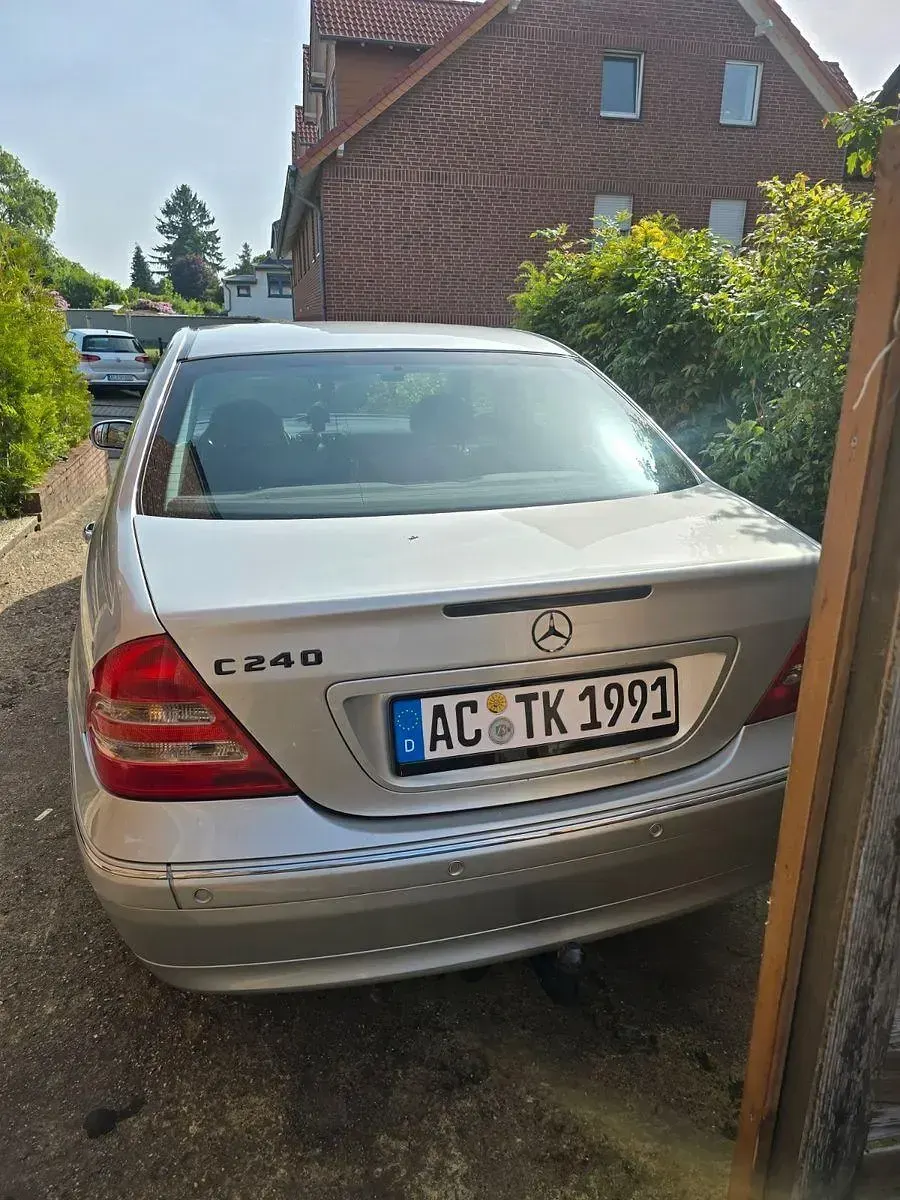 Gebraucht Mercedes C240 Elegance 170 PS (125 kW) 2000 Silber Kombi