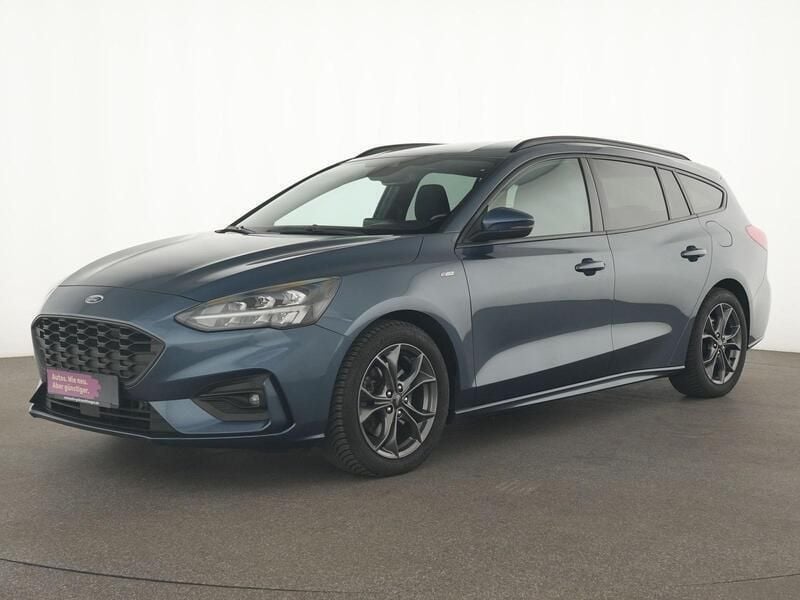 Chroma blau Gebraucht 2021 Ford Focus ST-Line Kombi | 18.224 € (Teuer) - Bild 1/4
