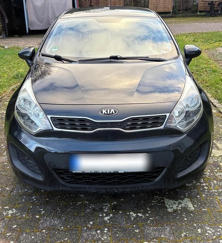Gebraucht Kia Rio 86 PS (63 kW) 2012 Schwarz Kleinwagen
