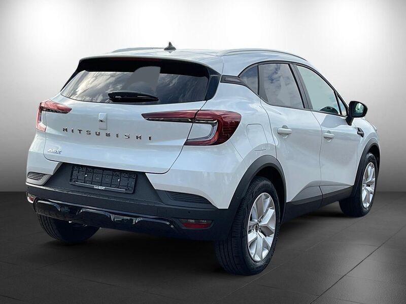 Usata Mitsubishi ASX Plus 140 CV (102 kW) 2024 Bianco SUV