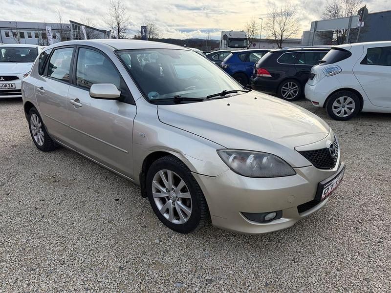 Usado Mazda 3 Active 105 HP (77 kW) 2006 Prateado Sedan