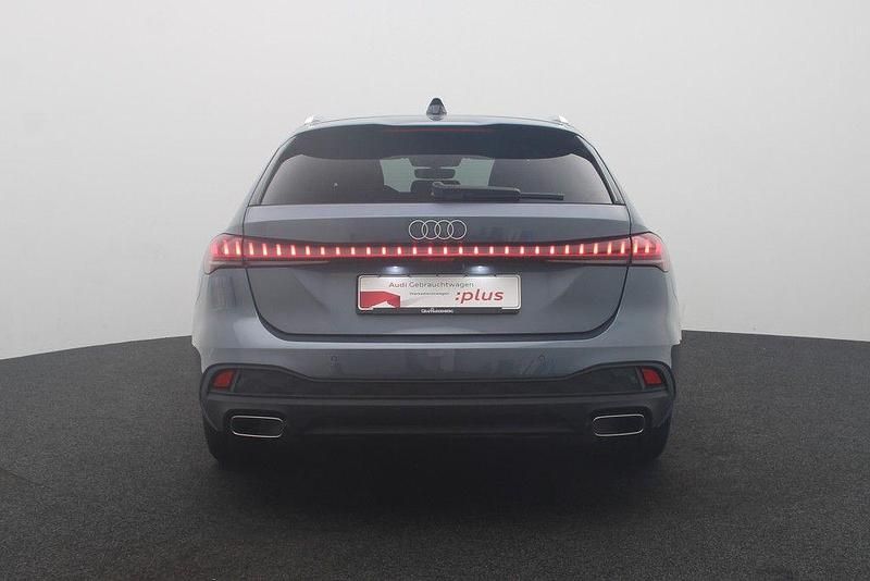 Gebraucht Audi A5 Sport 204 PS (150 kW) 2025 Horizontblau metallic Coupé