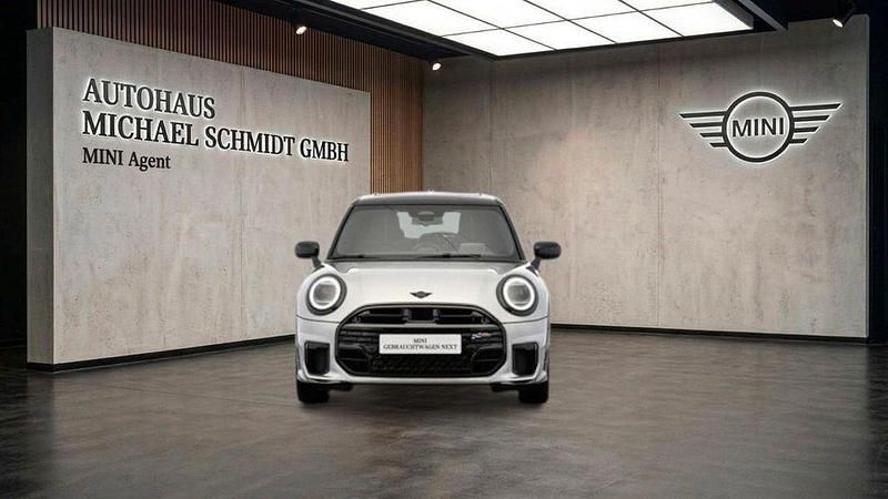Second-hand Mini Cooper 156 CP (114 kW) 2024 Argintiu Hatchback