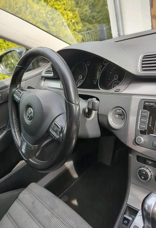 Gebraucht VW Passat 177 PS (130 kW) 2013 Schwarz Kombi