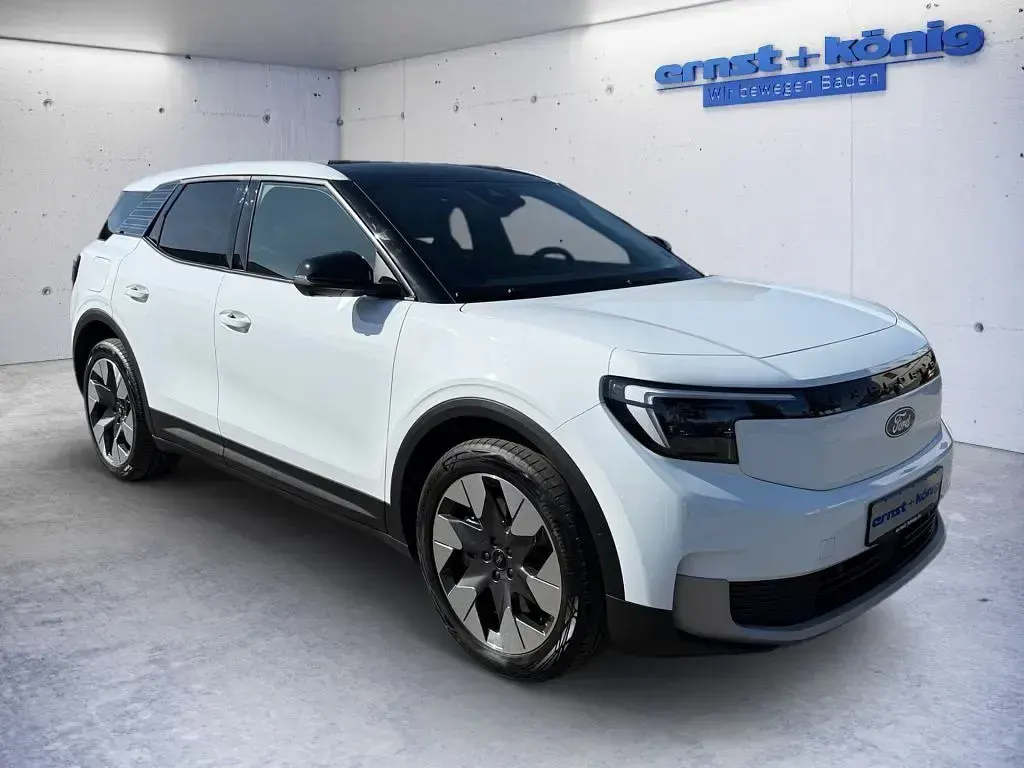 Używany Ford Explorer 250 kW (340 KM) 2025 Biały SUV
