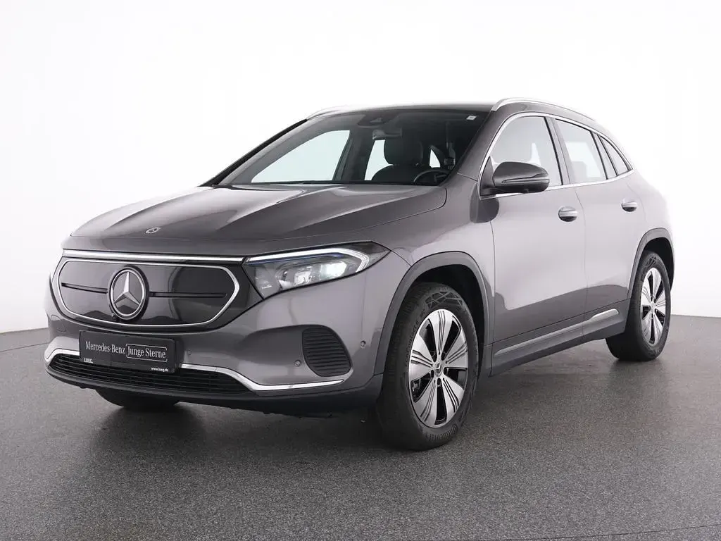 Gebraucht Mercedes EQA300 Progressive 167 kW (228 PS) 2023 Grau SUV