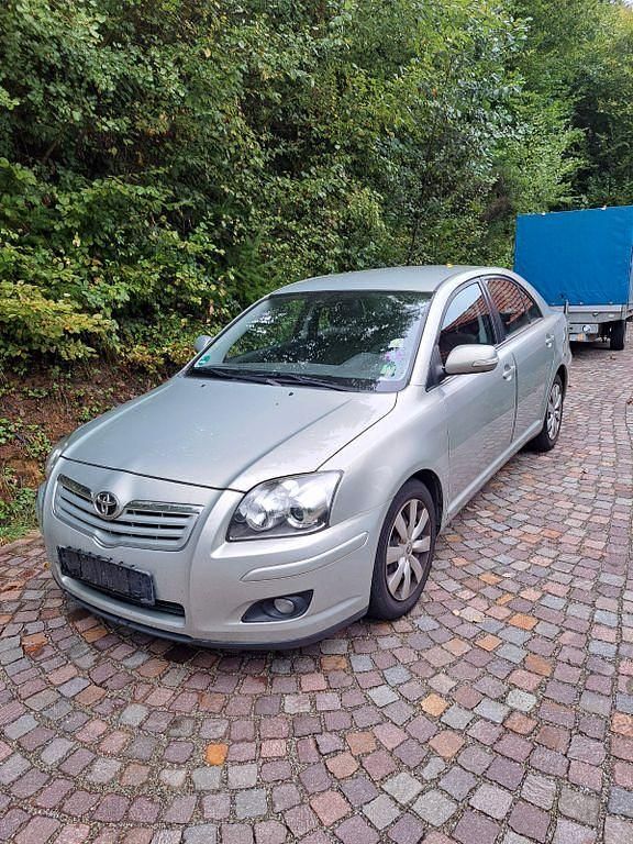 Silber Gebraucht 2008 Toyota Avensis Executive Limousine | 4.250 € (Fairer Preis) - Bild 1/4