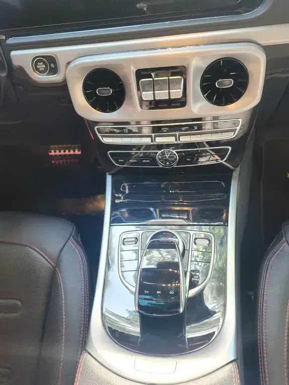 Gebraucht Mercedes G500 AMG line 421 PS (309 kW) 2019 Silber SUV