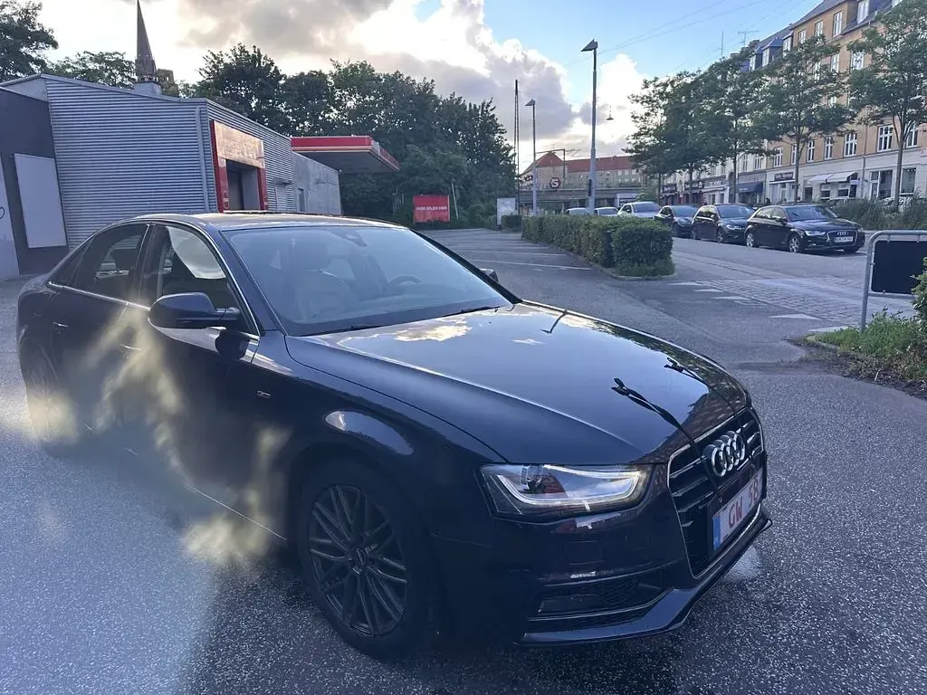 Gebraucht Audi A4 S-Line 150 PS (110 kW) 2015 Limousine