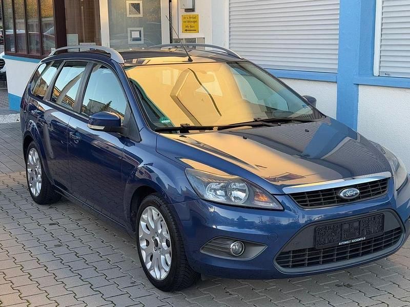 Blau Gebraucht 2009 Ford Focus Sport Limousine | 2.780 € (Fairer Preis) - Bild 1/4