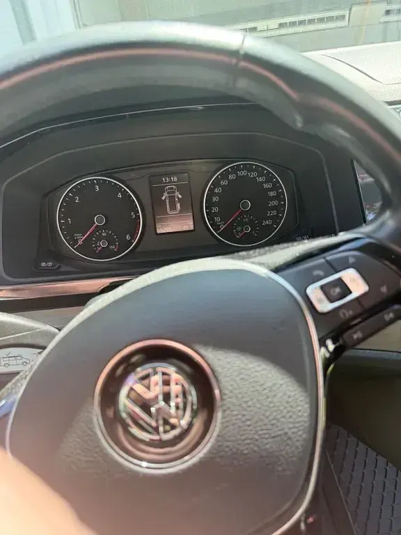 Gebraucht VW California Beach 150 PS (110 kW) 2017 Blau Van