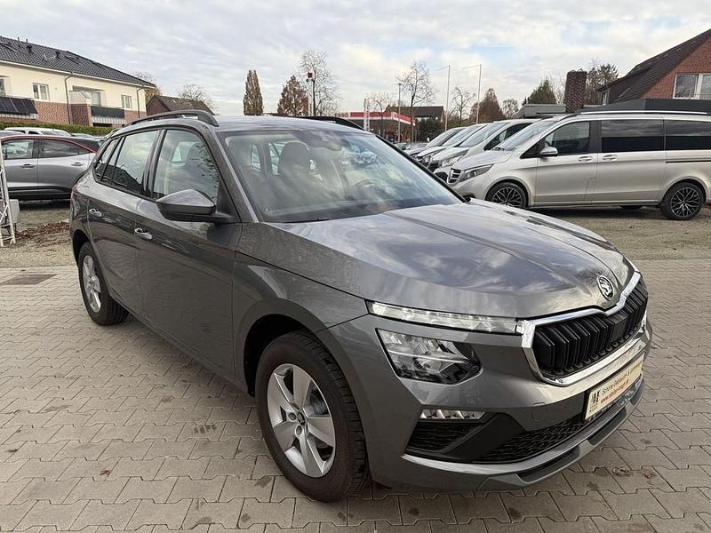 Neu Skoda Kamiq 116 PS (85 kW) 2025 Grau SUV