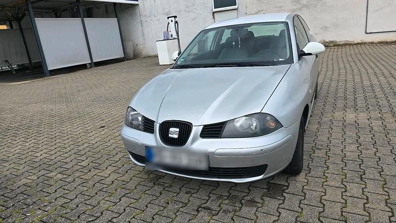 Gebraucht Seat Ibiza 75 PS (55 kW) 2004 Silber Kleinwagen